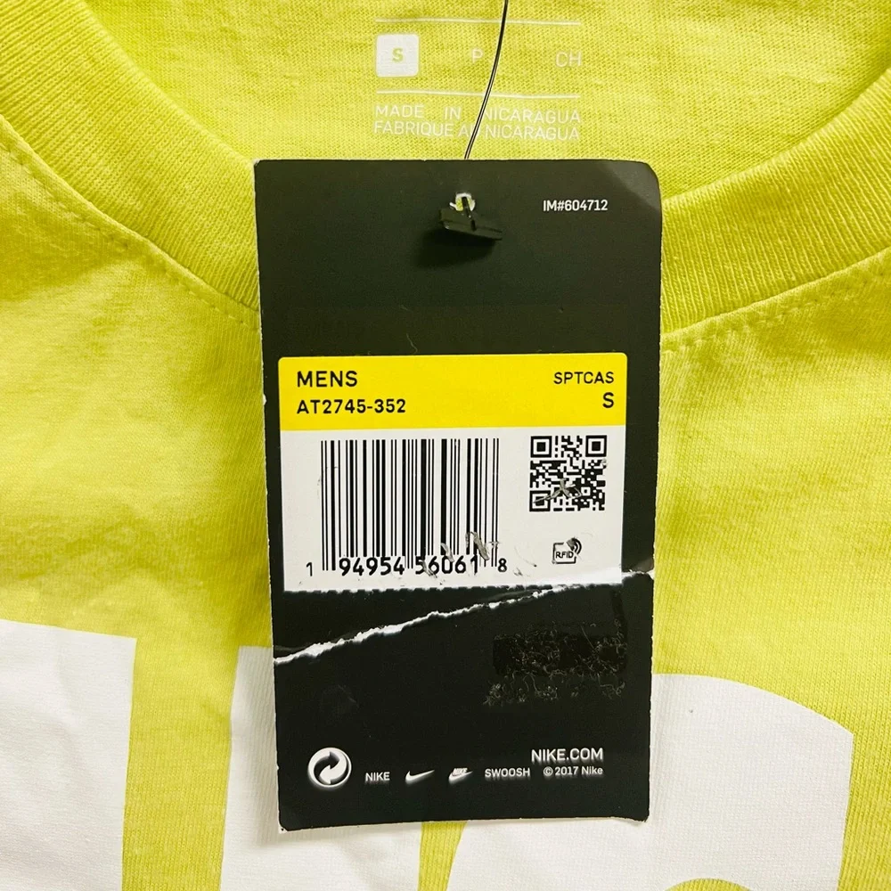 Nike The Nike Tee “Just Do It” Graphic Tee Shirt Yellow Lemon AT2745-352 Size S